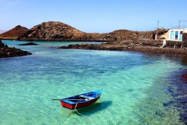 Excursión a Isla de Lobos desde Lanzarote en Barco - Lanzarote Experience  Tours