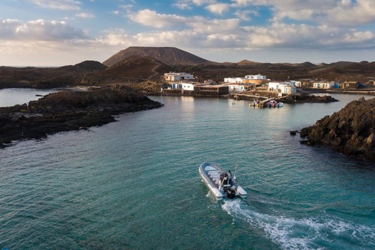 Excursión a Isla de Lobos desde Lanzarote en Barco - Lanzarote Experience  Tours